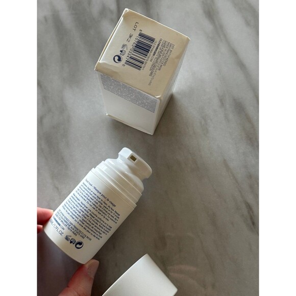 OLEHENRIKSEN PHAT Glow Facial™ Mask
1.7 oz/ 50 mL - Picture 5 of 6